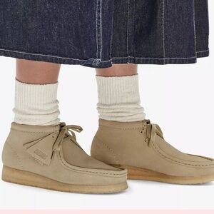 Clarks Originals Wallabee Boot in Maple Suede, size 7.5